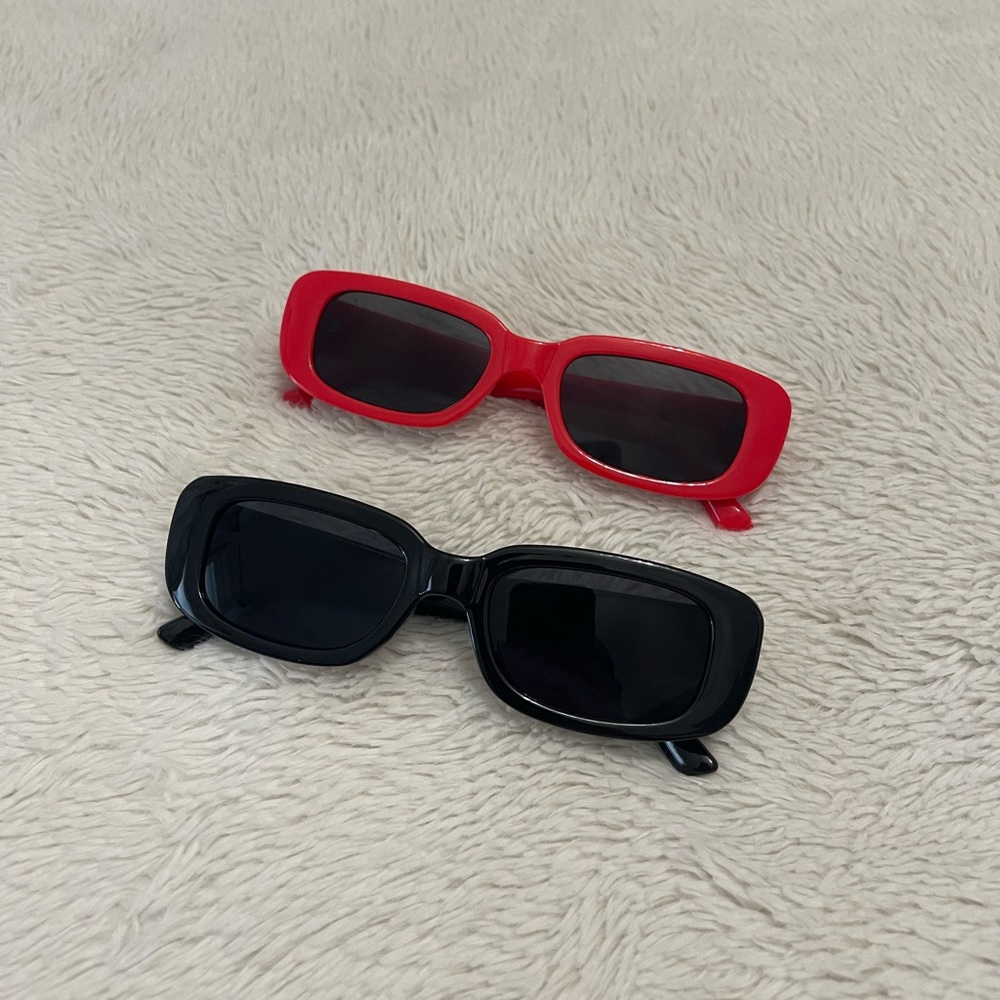 Sunglasses Pair 🖤🍒